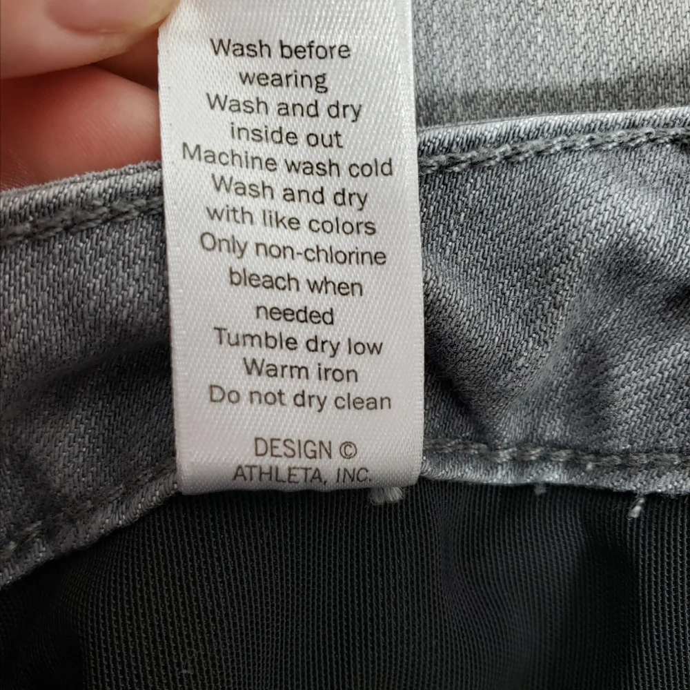 Athleta Grey SCULPTEK Skinny Jeans Tights Grey Wash Movement Size 2P - Picture 13 of 15